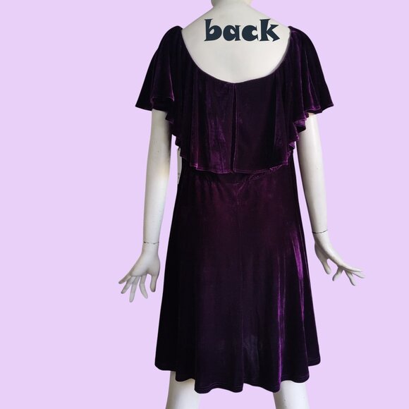 Unique Vintage Whimsy Goth Velvet V Neck Flutter Sleeve Overlay Bodice Dress 1X - Picture 2 of 15